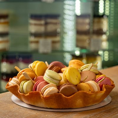 Assiette de macarons glacés